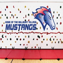 Image for Everlast Custom Mural Traverse Wall Package, 8 x 40 Feet, 2 Inch Red Mat from School Specialty
